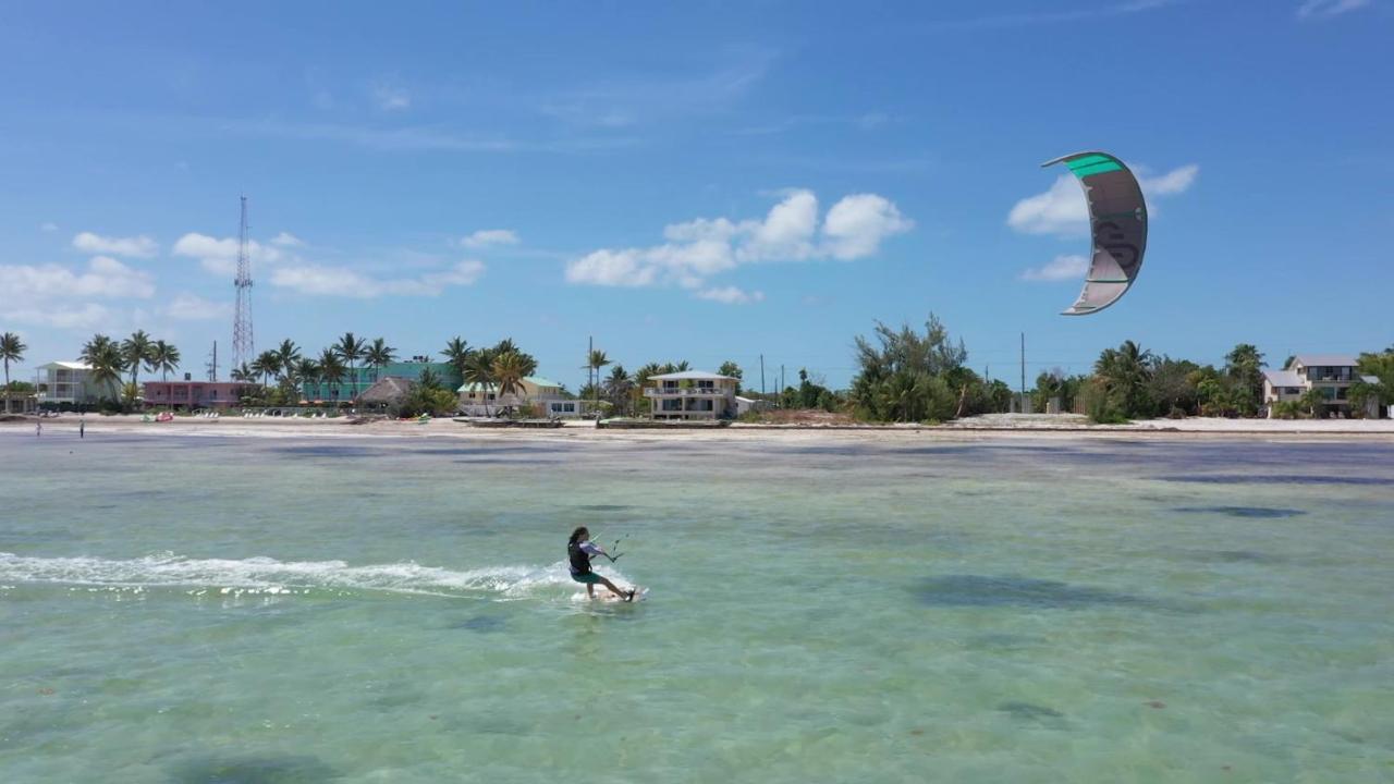 Grassy Flats Resort & Beach Club Marathon Exterior photo